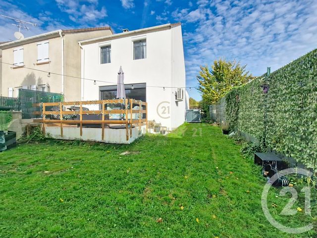maison à vendre - 4 pièces - 90.0 m2 - NOISY LE GRAND - 93 - ILE-DE-FRANCE - Century 21 E.F.I.