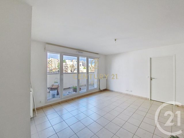 Appartement F2 à louer IVRY SUR SEINE