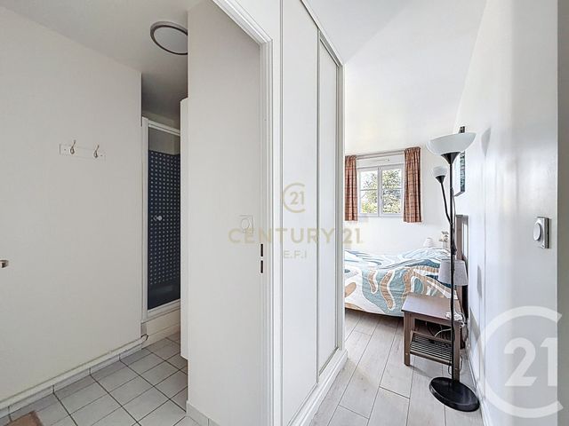 Appartement F5 à vendre - 5 pièces - 138.07 m2 - GOURNAY SUR MARNE - 93 - ILE-DE-FRANCE - Century 21 E.F.I.