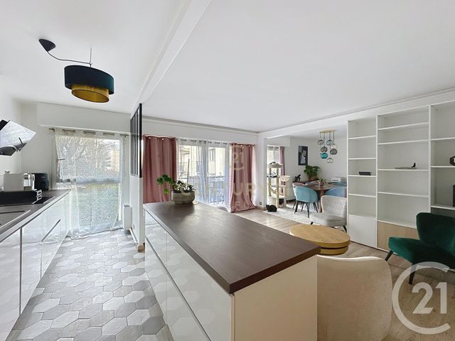 Appartement F4 à vendre - 4 pièces - 70.02 m2 - NOISY LE GRAND - 93 - ILE-DE-FRANCE - Century 21 E.F.I.