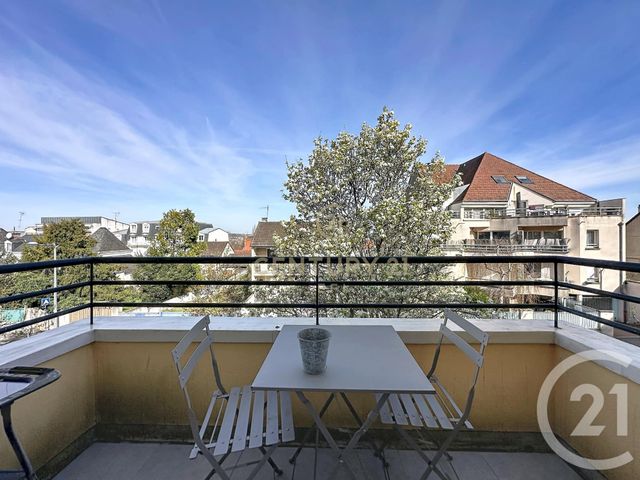 Appartement F2 à vendre - 2 pièces - 39.96 m2 - NOISY LE GRAND - 93 - ILE-DE-FRANCE - Century 21 E.F.I.