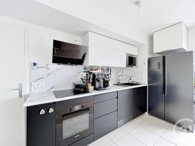 Appartement F4 à vendre - 4 pièces - 72.0 m2 - NOISY LE GRAND - 93 - ILE-DE-FRANCE - Century 21 E.F.I.