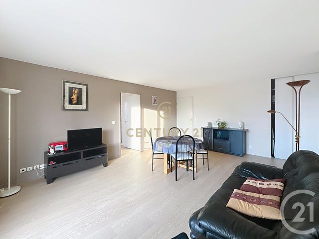 Appartement F3 à vendre - 3 pièces - 63.74 m2 - NOISY LE GRAND - 93 - ILE-DE-FRANCE - Century 21 E.F.I.