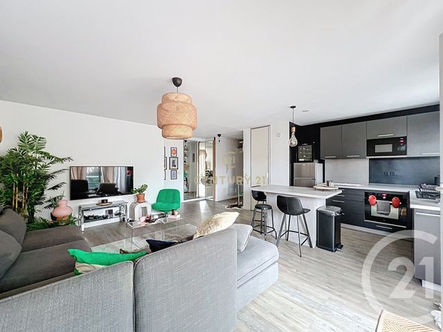 Appartement F3 à vendre - 3 pièces - 64.0 m2 - NOISY LE GRAND - 93 - ILE-DE-FRANCE - Century 21 E.F.I.