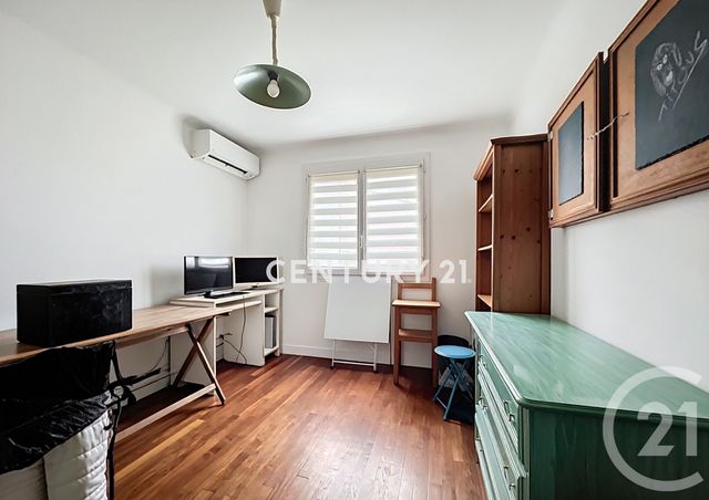maison à vendre - 6 pièces - 110.28 m2 - NOISY LE GRAND - 93 - ILE-DE-FRANCE - Century 21 E.F.I.