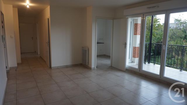 Appartement F3 à louer - 3 pièces - 57.33 m2 - NOISY LE GRAND - 93 - ILE-DE-FRANCE - Century 21 E.F.I.