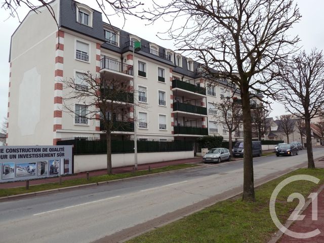 Appartement F3 à louer - 3 pièces - 57.33 m2 - NOISY LE GRAND - 93 - ILE-DE-FRANCE - Century 21 E.F.I.