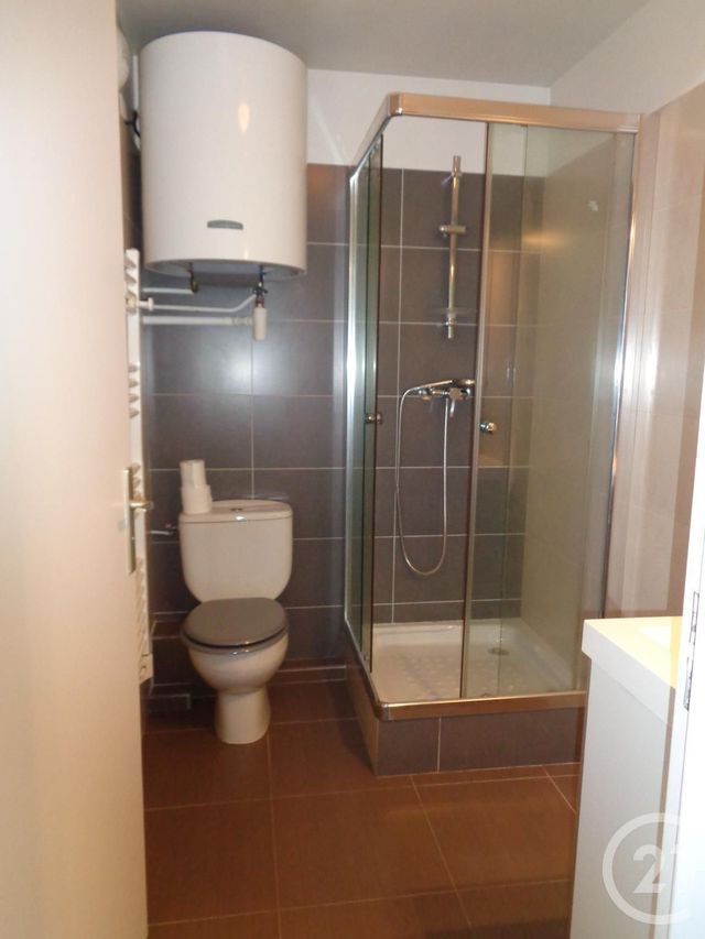 Appartement Studio à louer - 1 pièce - 23.78 m2 - NOISY LE GRAND - 93 - ILE-DE-FRANCE - Century 21 E.F.I.