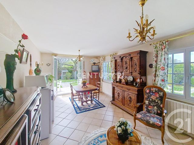 maison à vendre - 5 pièces - 140.0 m2 - NOISY LE GRAND - 93 - ILE-DE-FRANCE - Century 21 E.F.I.