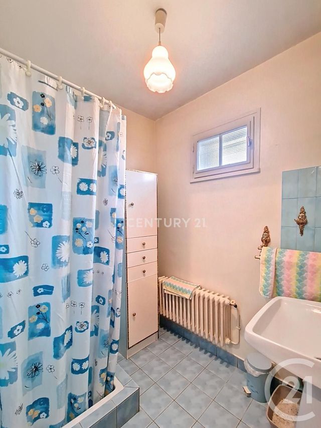 maison à vendre - 5 pièces - 140.0 m2 - NOISY LE GRAND - 93 - ILE-DE-FRANCE - Century 21 E.F.I.