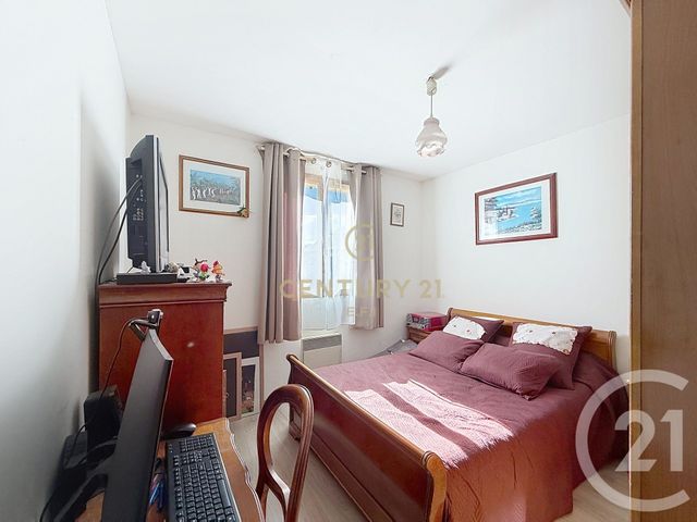 maison à vendre - 5 pièces - 106.27 m2 - NOISY LE GRAND - 93 - ILE-DE-FRANCE - Century 21 E.F.I.