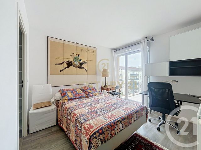 Appartement F2 à vendre - 2 pièces - 39.8 m2 - NOISY LE GRAND - 93 - ILE-DE-FRANCE - Century 21 E.F.I.