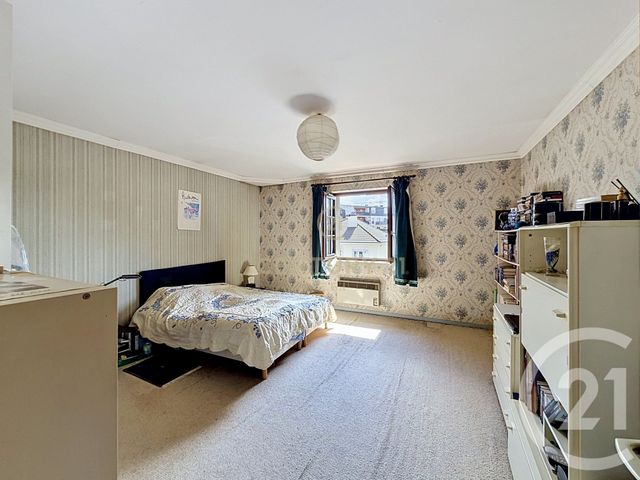 maison à vendre - 6 pièces - 172.49 m2 - NOISY LE GRAND - 93 - ILE-DE-FRANCE - Century 21 E.F.I.