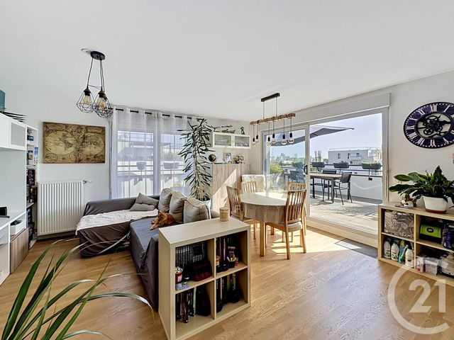Appartement F4 à vendre - 4 pièces - 86.62 m2 - NOISY LE GRAND - 93 - ILE-DE-FRANCE - Century 21 E.F.I.