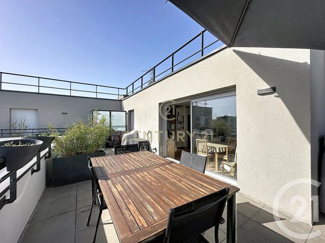 Appartement F4 à vendre - 4 pièces - 86.62 m2 - NOISY LE GRAND - 93 - ILE-DE-FRANCE - Century 21 E.F.I.