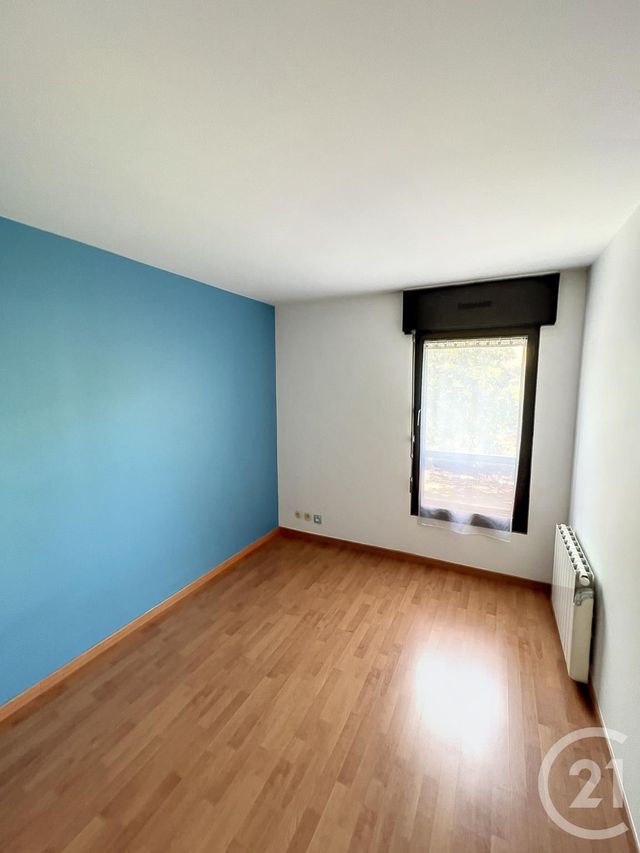 Appartement F3 à louer - 3 pièces - 66.5 m2 - NOISY LE GRAND - 93 - ILE-DE-FRANCE - Century 21 E.F.I.