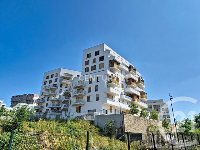 Appartement F3 à louer - 3 pièces - 57.6 m2 - NOISY LE GRAND - 93 - ILE-DE-FRANCE - Century 21 E.F.I.