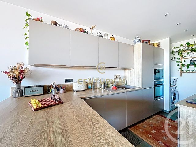 Appartement F4 à vendre - 4 pièces - 82.0 m2 - NOISY LE GRAND - 93 - ILE-DE-FRANCE - Century 21 E.F.I.