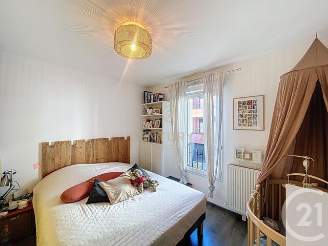 Appartement F2 à vendre - 2 pièces - 40.0 m2 - NOISY LE GRAND - 93 - ILE-DE-FRANCE - Century 21 E.F.I.