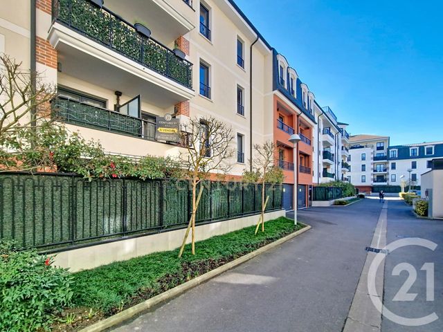 Appartement F2 à vendre - 2 pièces - 40.0 m2 - NOISY LE GRAND - 93 - ILE-DE-FRANCE - Century 21 E.F.I.
