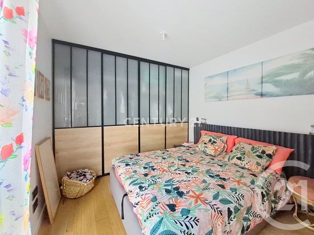 Appartement F4 à louer - 4 pièces - 85.78 m2 - NOISY LE GRAND - 93 - ILE-DE-FRANCE - Century 21 E.F.I.