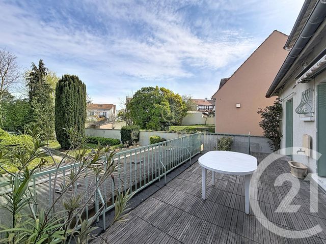 maison à vendre - 6 pièces - 128.03 m2 - NOISY LE GRAND - 93 - ILE-DE-FRANCE - Century 21 E.F.I.