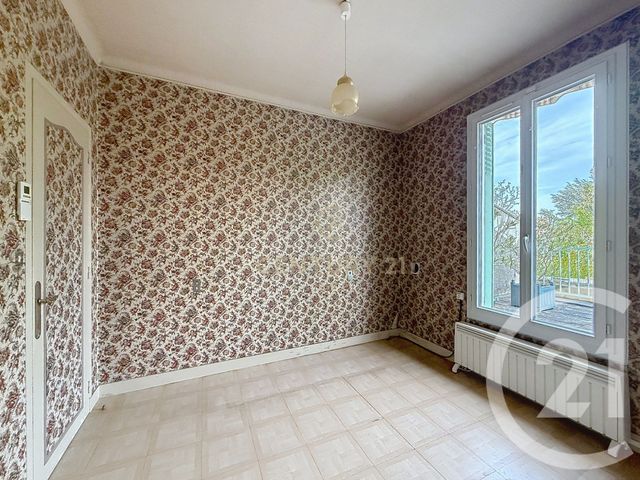 maison à vendre - 6 pièces - 128.03 m2 - NOISY LE GRAND - 93 - ILE-DE-FRANCE - Century 21 E.F.I.