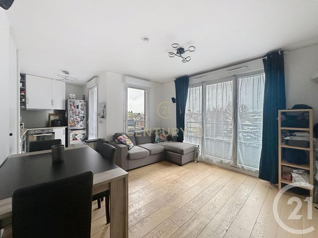 Appartement F3 à vendre - 3 pièces - 58.41 m2 - NEUILLY SUR MARNE - 93 - ILE-DE-FRANCE - Century 21 E.F.I.