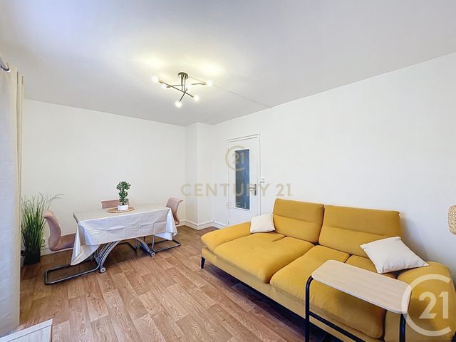 Appartement F3 à vendre - 3 pièces - 63.0 m2 - NOISY LE GRAND - 93 - ILE-DE-FRANCE - Century 21 E.F.I.