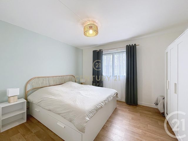 Appartement F3 à vendre - 3 pièces - 63.0 m2 - NOISY LE GRAND - 93 - ILE-DE-FRANCE - Century 21 E.F.I.