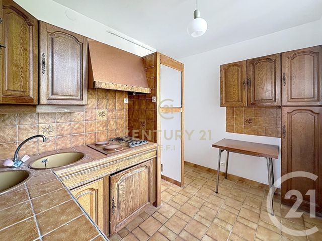 Appartement F4 à vendre - 4 pièces - 64.56 m2 - NOISY LE GRAND - 93 - ILE-DE-FRANCE - Century 21 E.F.I.