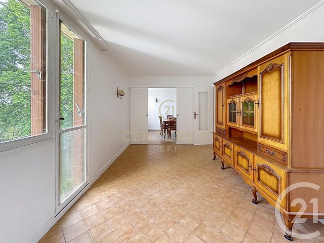 Appartement F4 à vendre - 4 pièces - 64.56 m2 - NOISY LE GRAND - 93 - ILE-DE-FRANCE - Century 21 E.F.I.
