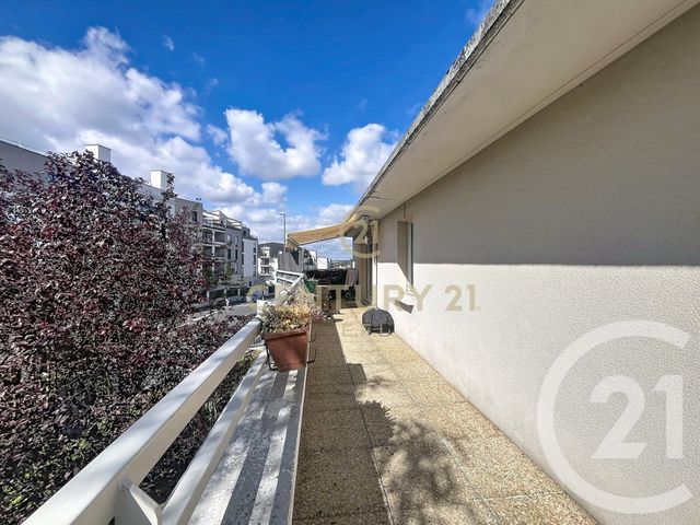 Appartement F2 à vendre - 2 pièces - 49.26 m2 - NOISY LE GRAND - 93 - ILE-DE-FRANCE - Century 21 E.F.I.