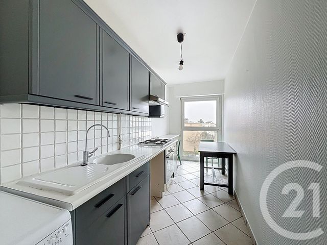 Appartement F4 à vendre - 4 pièces - 70.54 m2 - NOISY LE GRAND - 93 - ILE-DE-FRANCE - Century 21 E.F.I.