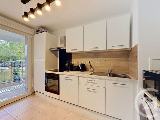 Appartement F3 à vendre - 3 pièces - 59.0 m2 - NOISY LE GRAND - 93 - ILE-DE-FRANCE - Century 21 E.F.I.