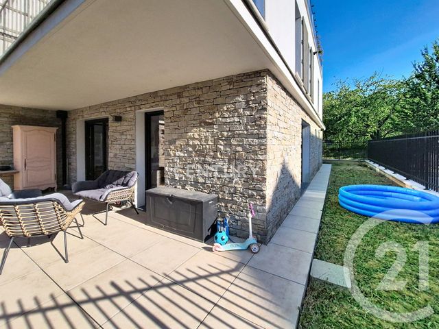 Appartement F3 à louer - 3 pièces - 68.61 m2 - NOISY LE GRAND - 93 - ILE-DE-FRANCE - Century 21 E.F.I.