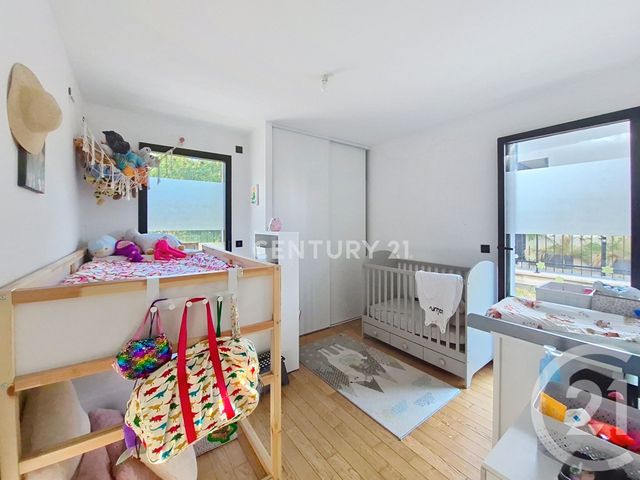 Appartement F3 à louer - 3 pièces - 68.61 m2 - NOISY LE GRAND - 93 - ILE-DE-FRANCE - Century 21 E.F.I.