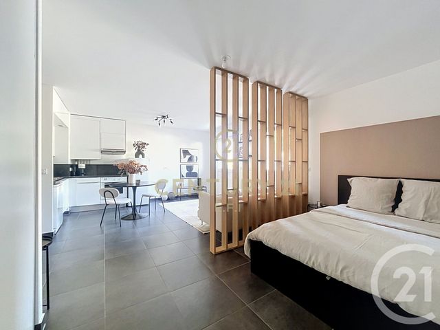 Appartement F1 à vendre - 1 pièce - 39.55 m2 - NOISY LE GRAND - 93 - ILE-DE-FRANCE - Century 21 E.F.I.