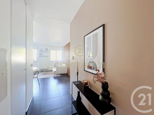 Appartement F1 à vendre - 1 pièce - 39.55 m2 - NOISY LE GRAND - 93 - ILE-DE-FRANCE - Century 21 E.F.I.