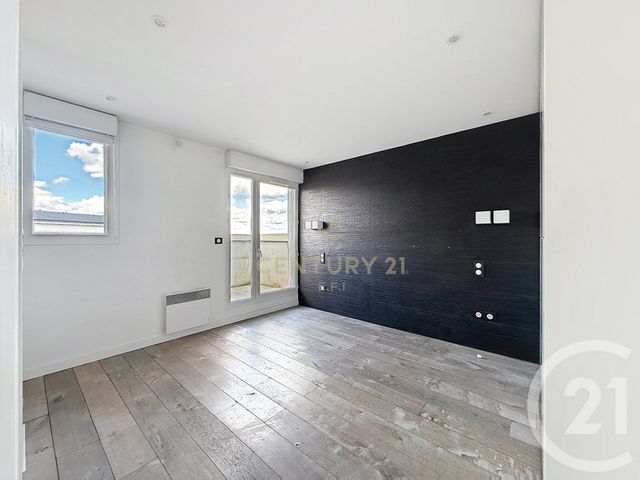 Appartement F3 à vendre - 3 pièces - 65.47 m2 - NOISY LE GRAND - 93 - ILE-DE-FRANCE - Century 21 E.F.I.