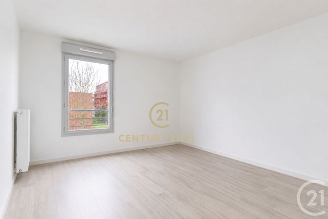 Appartement F4 à vendre - 4 pièces - 80.86 m2 - NEUILLY SUR MARNE - 93 - ILE-DE-FRANCE - Century 21 E.F.I.