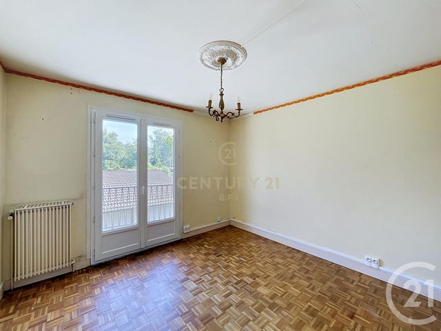 maison à vendre - 10 pièces - 149.02 m2 - NOISY LE GRAND - 93 - ILE-DE-FRANCE - Century 21 E.F.I.