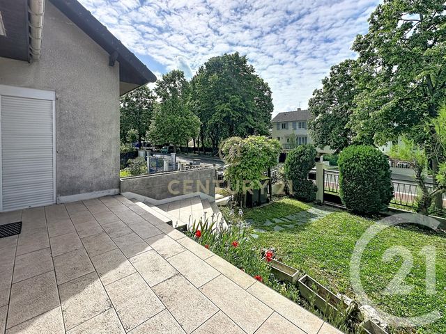 maison à vendre - 10 pièces - 149.02 m2 - NOISY LE GRAND - 93 - ILE-DE-FRANCE - Century 21 E.F.I.