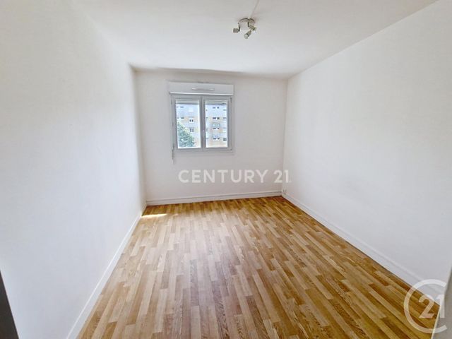 Appartement F3 à vendre - 3 pièces - 63.0 m2 - NOISY LE GRAND - 93 - ILE-DE-FRANCE - Century 21 E.F.I.