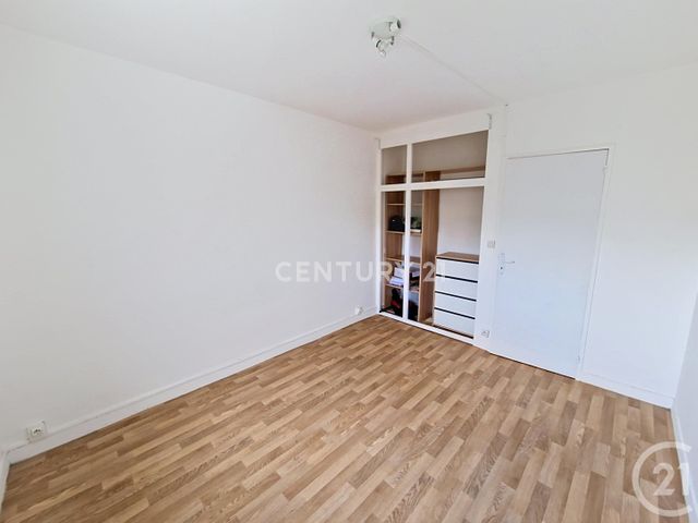 Appartement F3 à vendre - 3 pièces - 63.0 m2 - NOISY LE GRAND - 93 - ILE-DE-FRANCE - Century 21 E.F.I.