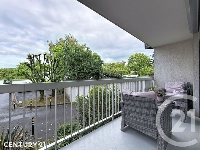Appartement F3 à vendre - 3 pièces - 66.44 m2 - NOISY LE GRAND - 93 - ILE-DE-FRANCE - Century 21 E.F.I.