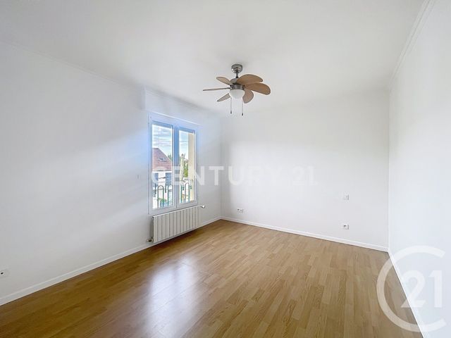 maison à vendre - 4 pièces - 98.62 m2 - NOISY LE GRAND - 93 - ILE-DE-FRANCE - Century 21 E.F.I.