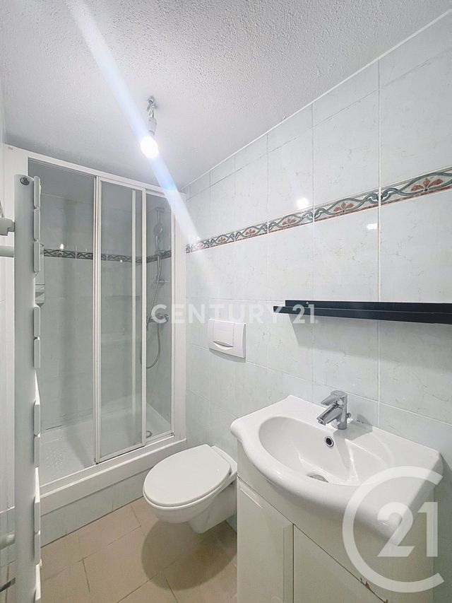 maison à vendre - 4 pièces - 98.62 m2 - NOISY LE GRAND - 93 - ILE-DE-FRANCE - Century 21 E.F.I.