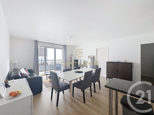Appartement F4 à vendre - 4 pièces - 74.62 m2 - NOISY LE GRAND - 93 - ILE-DE-FRANCE - Century 21 E.F.I.