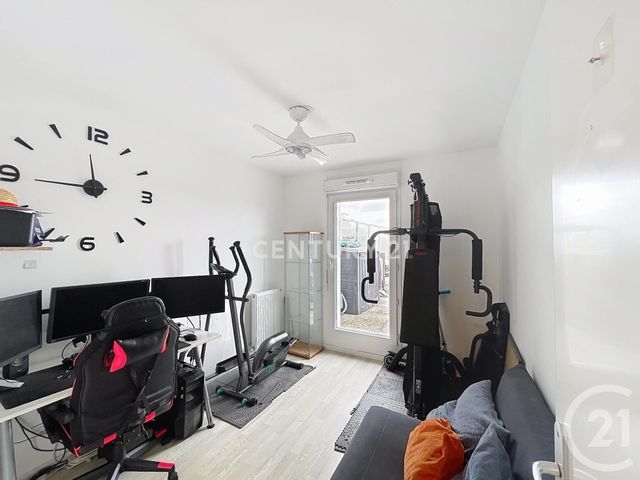 Appartement F4 à vendre - 4 pièces - 72.0 m2 - NOISY LE GRAND - 93 - ILE-DE-FRANCE - Century 21 E.F.I.